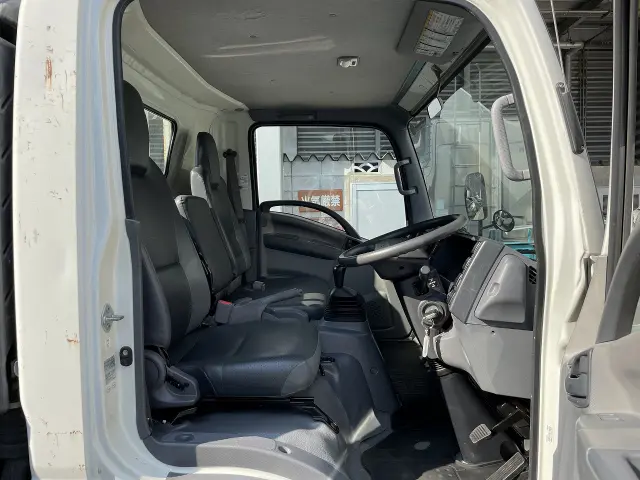 いすゞ エルフ TKG-NPR85AR(2WD)の写真33
