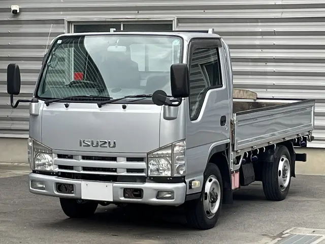 いすゞ エルフ BKG-NHS85A(4WD)の写真2