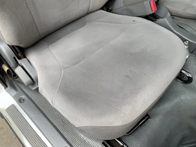 いすゞ エルフ BKG-NHS85A(4WD)の写真34