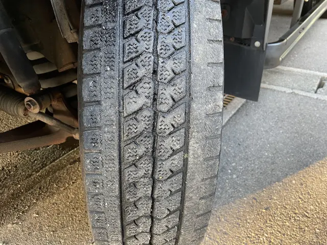 いすゞ エルフ TRG-NNR85AR(2WD)の写真11