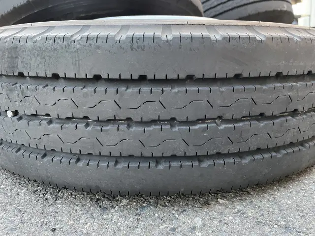 いすゞ エルフ TRG-NNR85AR(2WD)の写真20