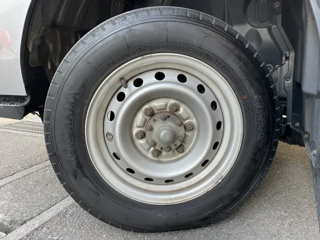 トヨタ トヨエース LDF-KDY281(4WD)の写真25