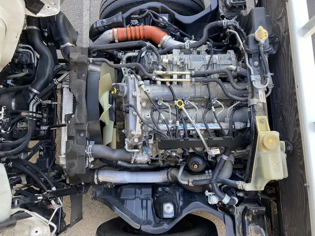 三菱 キャンター TKG-FBA50(2WD)の写真6