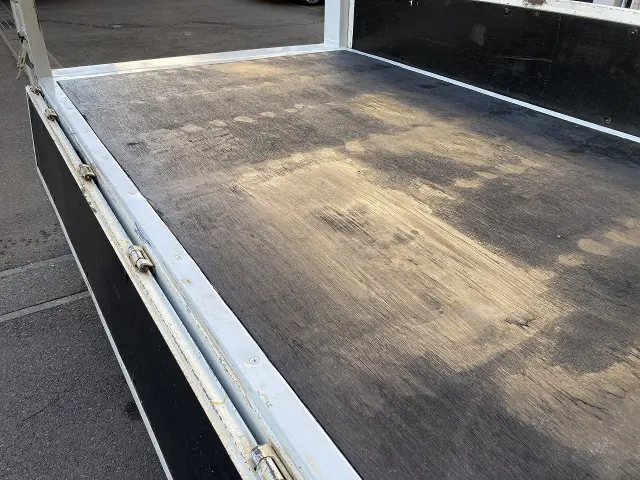 三菱 キャンター TKG-FBA50(2WD)の写真17