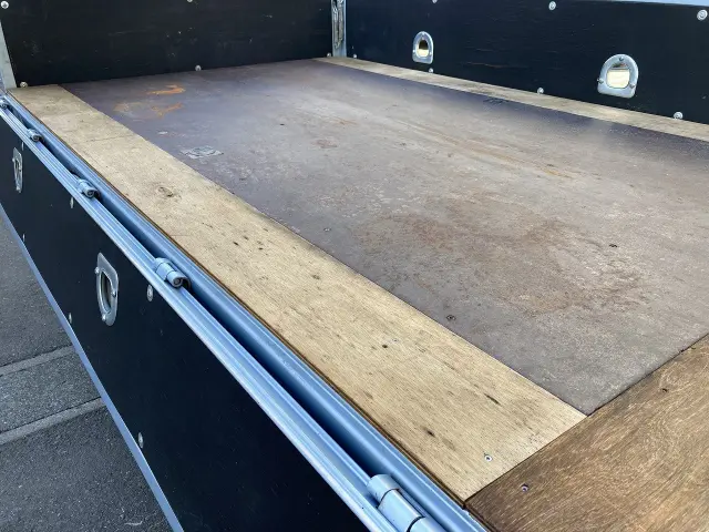 日産 アトラス TPG-FDA2W(4WD)の写真22