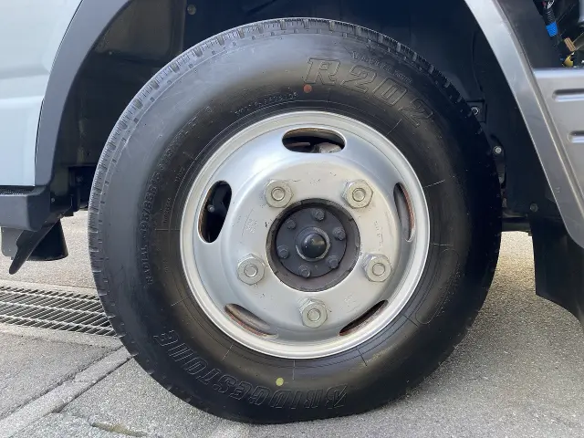 日産 アトラス TPG-FDA2W(4WD)の写真28