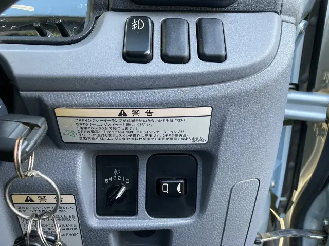 日産 アトラス TPG-FDA2W(4WD)の写真33