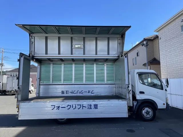 トヨタ トヨエース BDG-XZU414(2WD)の写真6