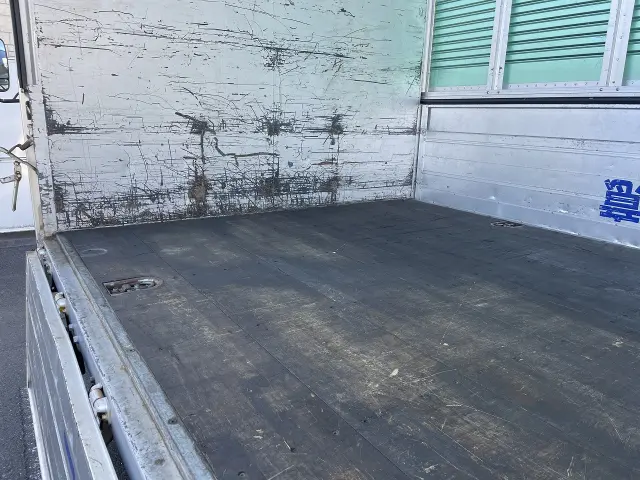 トヨタ トヨエース BDG-XZU414(2WD)の写真7