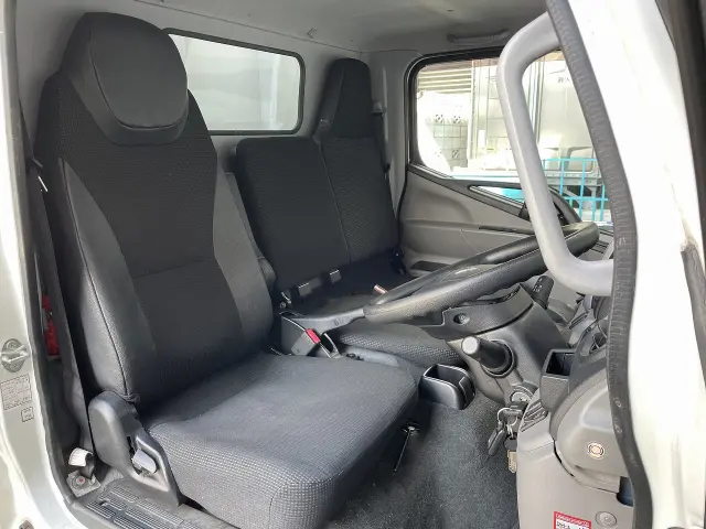 三菱 キャンター TPG-FEA50(2WD)の写真14