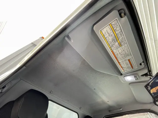 三菱 キャンター TPG-FEA50(2WD)の写真18