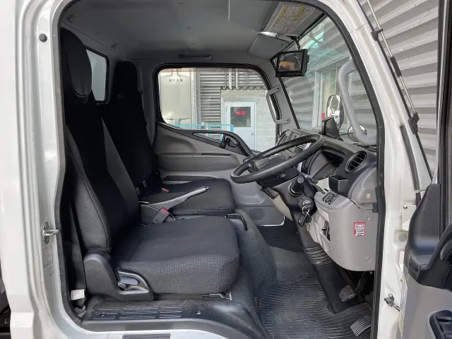 三菱 キャンター TPG-FEA50(2WD)の写真33