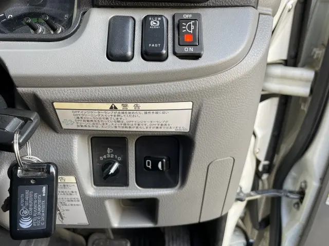三菱 キャンター TPG-FEA50(2WD)の写真35