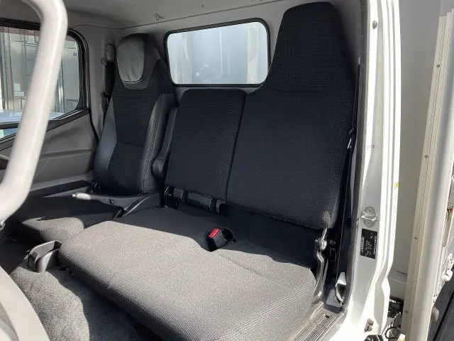 三菱 キャンター TPG-FEA50(2WD)の写真40