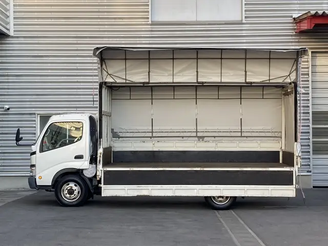 トヨタ ダイナ PB-XZU411(2WD)の写真5