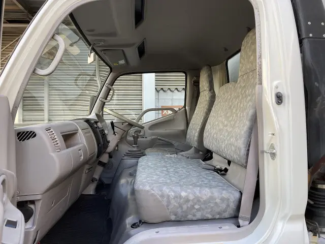 トヨタ ダイナ PB-XZU411(2WD)の写真34