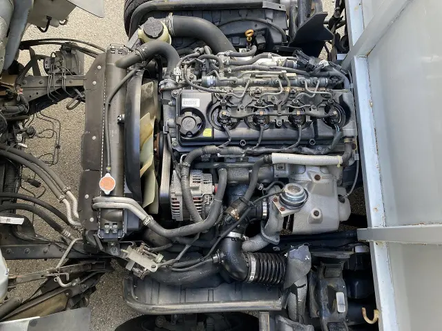 日産 アトラス SKG-SZ2F24(2WD)の写真9