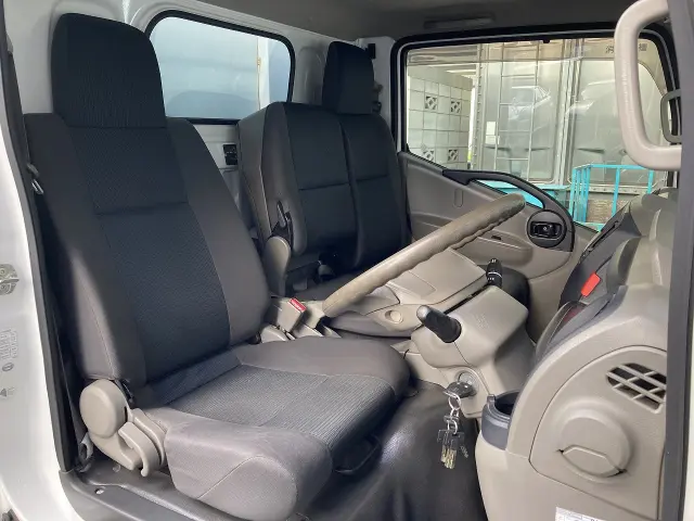 日産 アトラス SKG-SZ2F24(2WD)の写真17