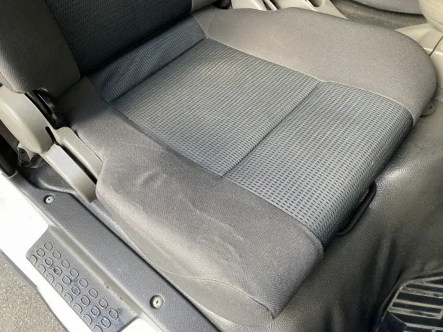 日産 アトラス SKG-SZ2F24(2WD)の写真32