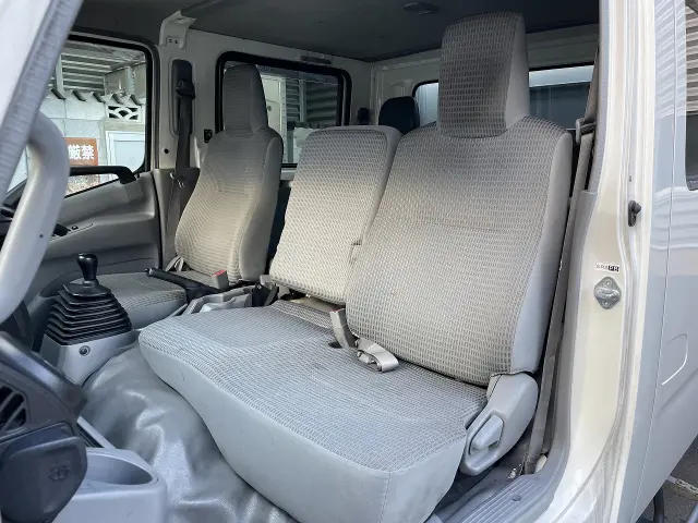 日野 デュトロ SKG-XZU710M(2WD)の写真32
