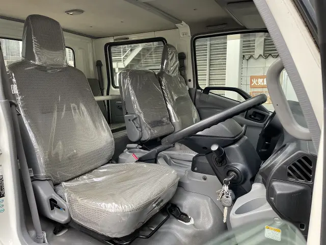 日野 デュトロ SKG-XZU710M(2WD)の写真18