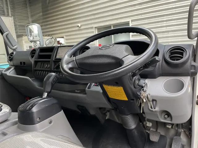 日野 デュトロ SKG-XZU710M(2WD)の写真19