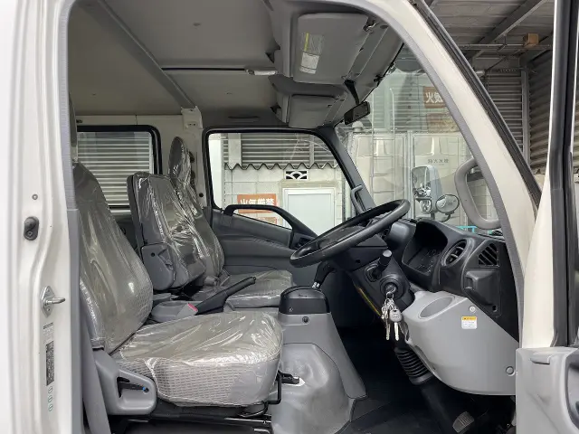 日野 デュトロ SKG-XZU710M(2WD)の写真33