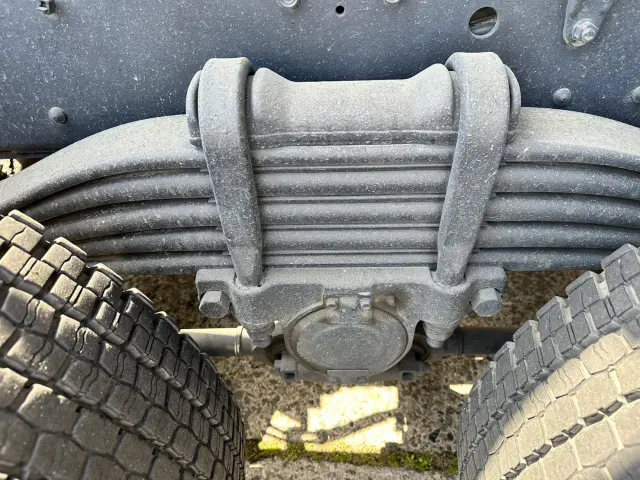 いすゞ ギガ LKG-CXZ77ATの写真17