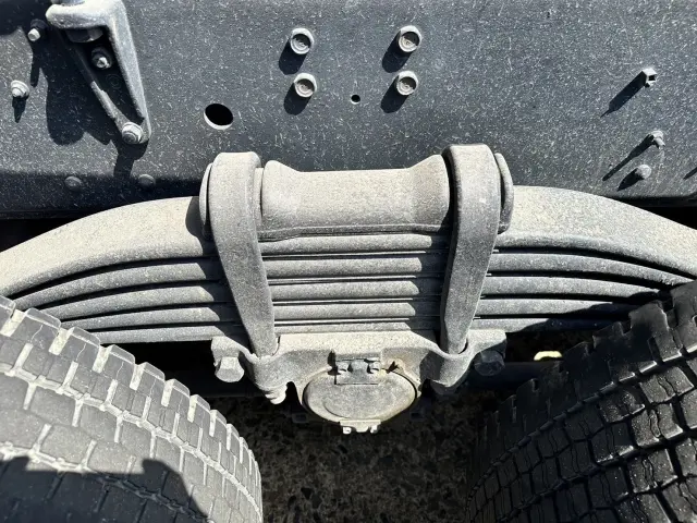 いすゞ ギガ LKG-CXZ77ATの写真18