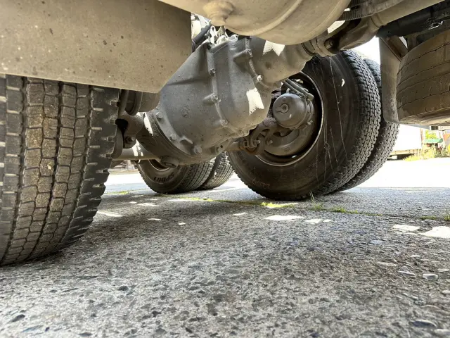 いすゞ ギガ LKG-CXZ77ATの写真19