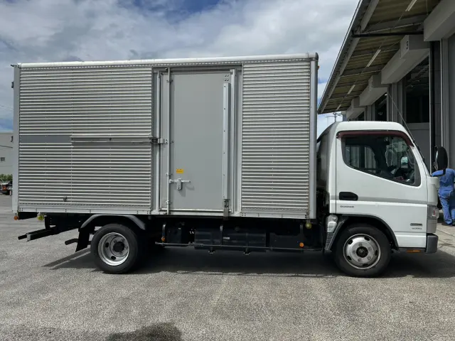 三菱 キャンター TKG-FEA50(2WD)の写真4