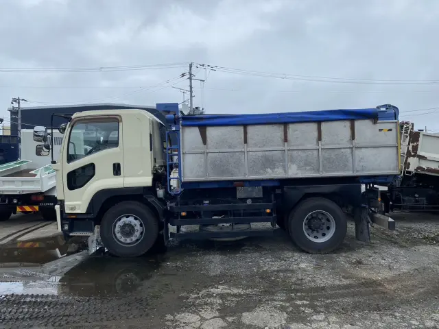 いすゞ フォワード QKG-FVR34U2(未入力/関係無)の写真7