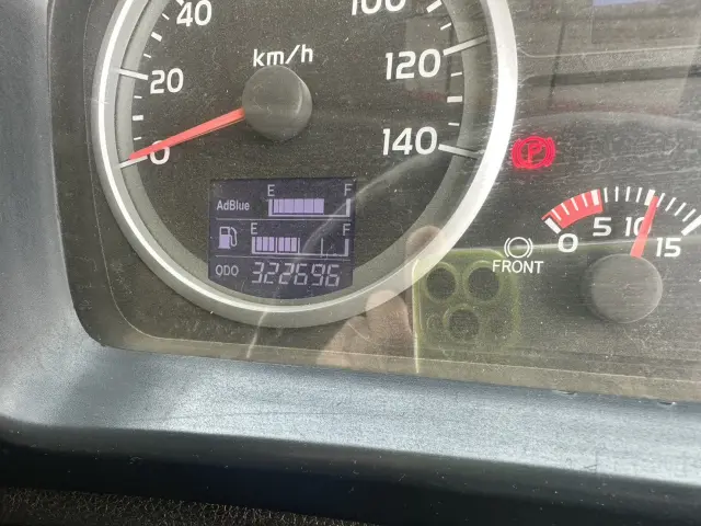 日野 プロフィア LKG-FS1EKAA(6x4)の写真14