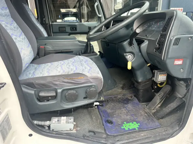 UD コンドル PB-MK36Aの写真15