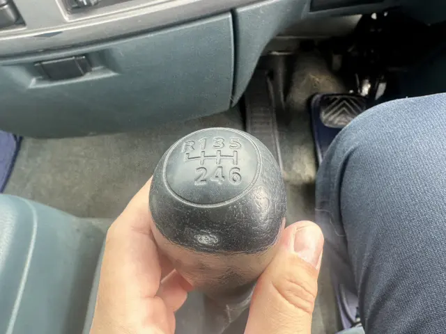 UD コンドル PB-MK36Aの写真17