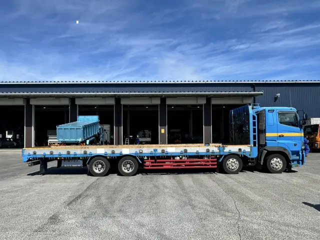 日野 プロフィア PK-FW1EXWG(8x4)の写真7