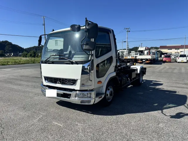 三菱 ファイター 2KG-FK72F(未入力/関係無)の写真1