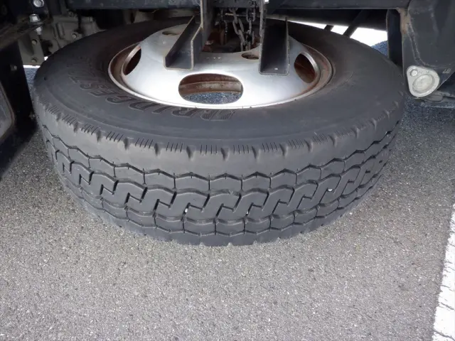 三菱 キャンター TKG-FBA20(2WD)の写真32