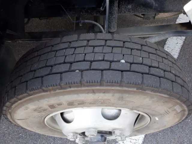 いすゞ フォワード TKG-FRR90S1の写真32