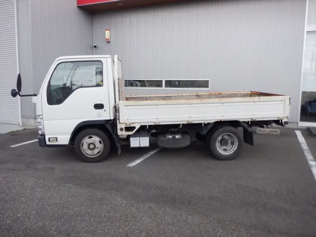 いすゞ エルフ TPG-NJR85Aの写真3