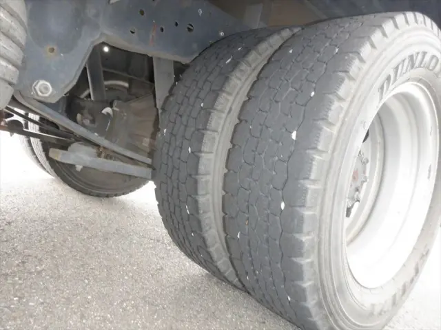 いすゞ エルフ TPG-NJR85Aの写真23