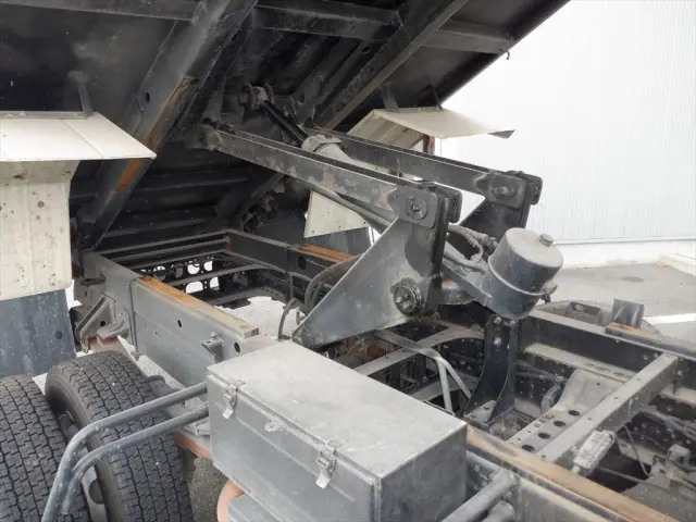 いすゞ フォワード TKG-FRR90S1の写真15