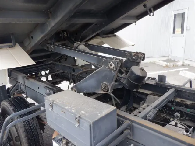 いすゞ フォワード TKG-FRR90S1の写真15