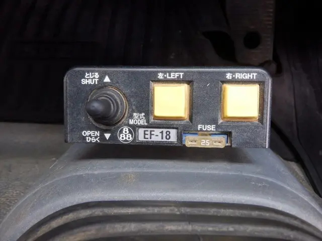 いすゞ フォワード TKG-FRR90S1の写真18