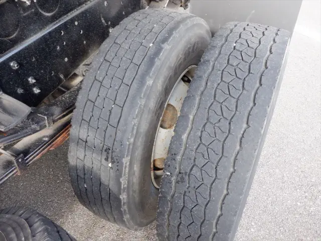 いすゞ フォワード TKG-FRR90S1の写真28