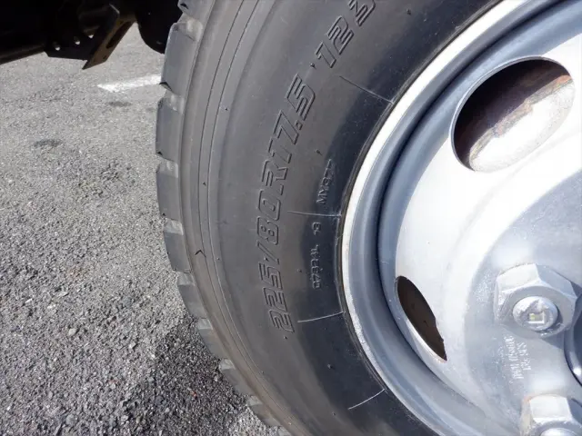 いすゞ フォワード TKG-FRR90S1の写真31