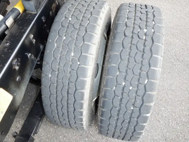 いすゞ エルフ TPG-NJR85ANの写真25