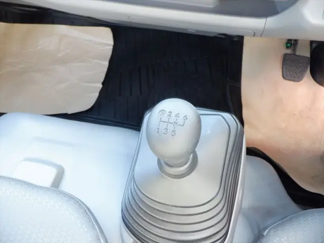 日野 デュトロ 2KG-XZU600T(2WD)の写真23