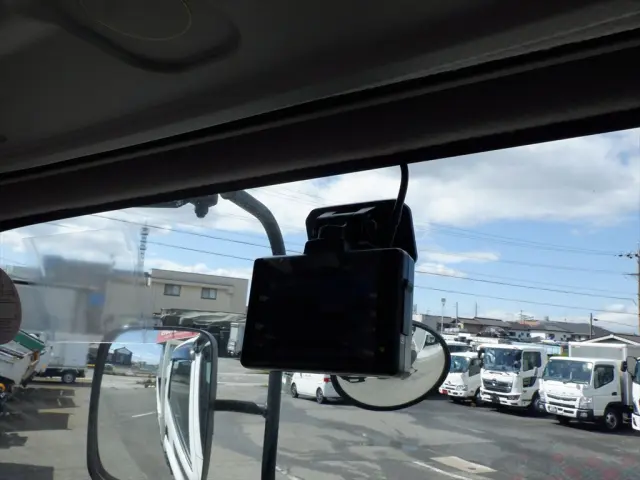 いすゞ フォワード 2RG-FTR90U2の写真24