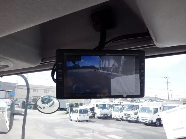 いすゞ フォワード 2RG-FTR90U2の写真26